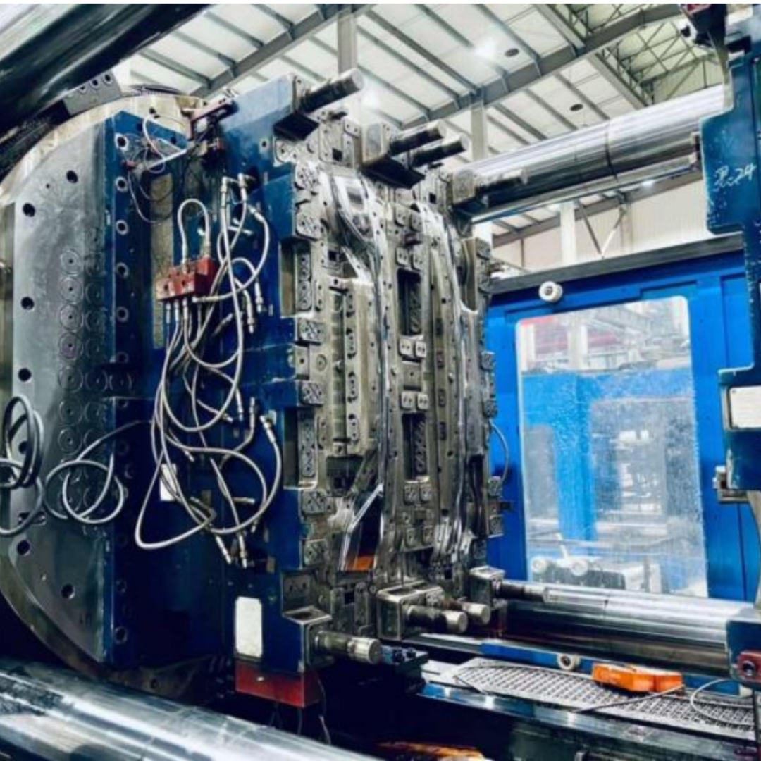 Magnetic Quick Mould Change Clamps Manufacturer in Ahmedabad